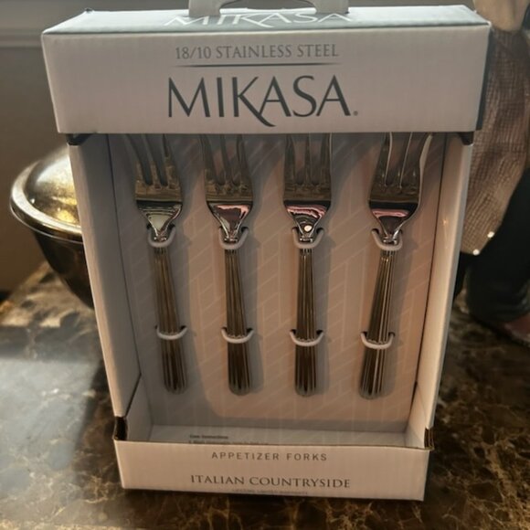 NIB Mikasa Italian Countryside Appetizer Forks Set of 4 - Picture 4 of 8